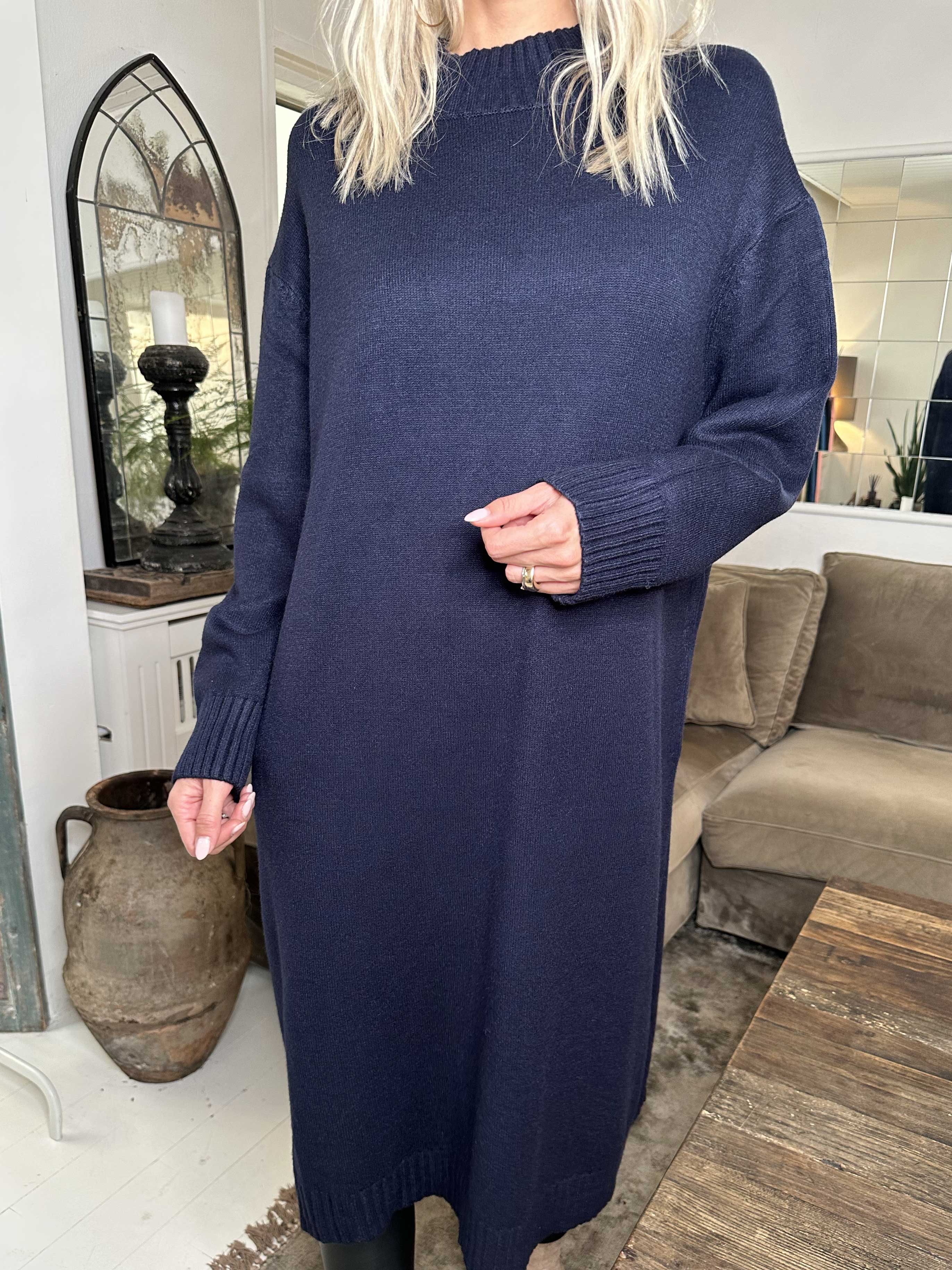 Katia - Lækker blød og elastisk strikkjole